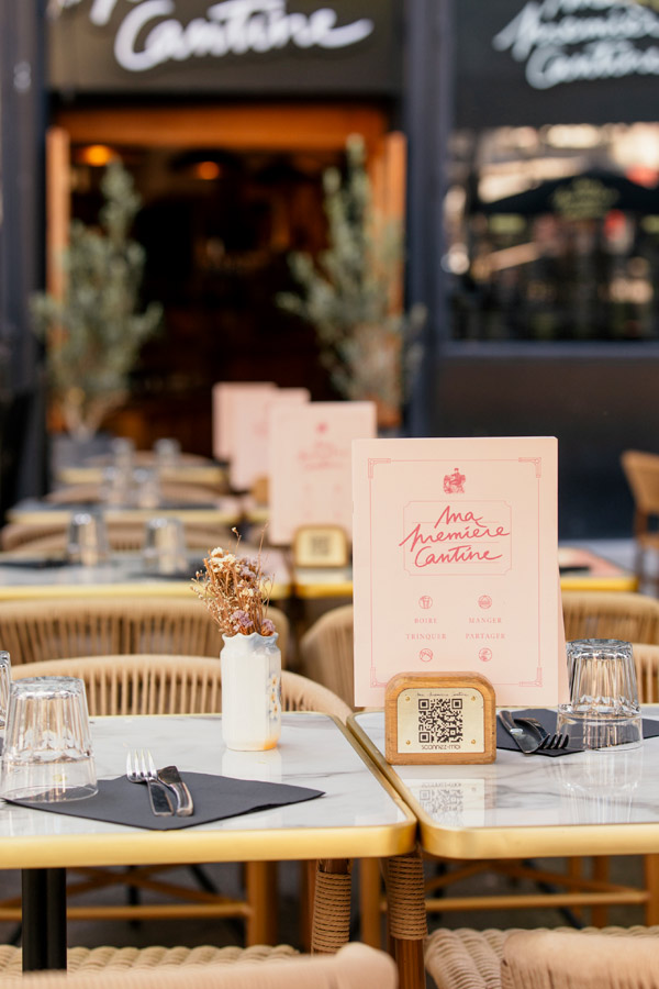 Terrasse et salle de Ma Première Cantine Jean-Jaurès à Montpellier